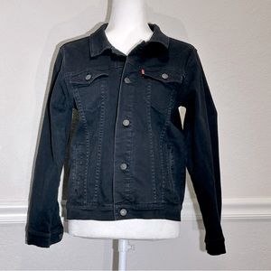 Levi’s Strauss & Co Kids Jean Jacket
Size Large  12-13 Yrs